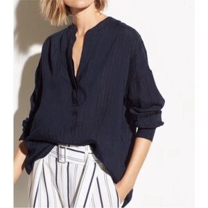 VINCE Band-Collar Popover Blouse in Navy Blue, Size XS